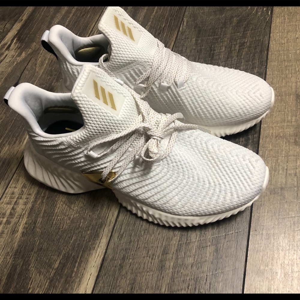 ALPHABOOST SHOES